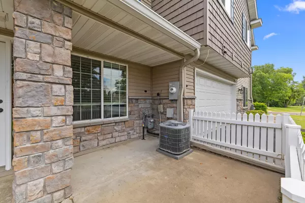 Vadnais Heights, MN 55127,3348 Jansen WAY