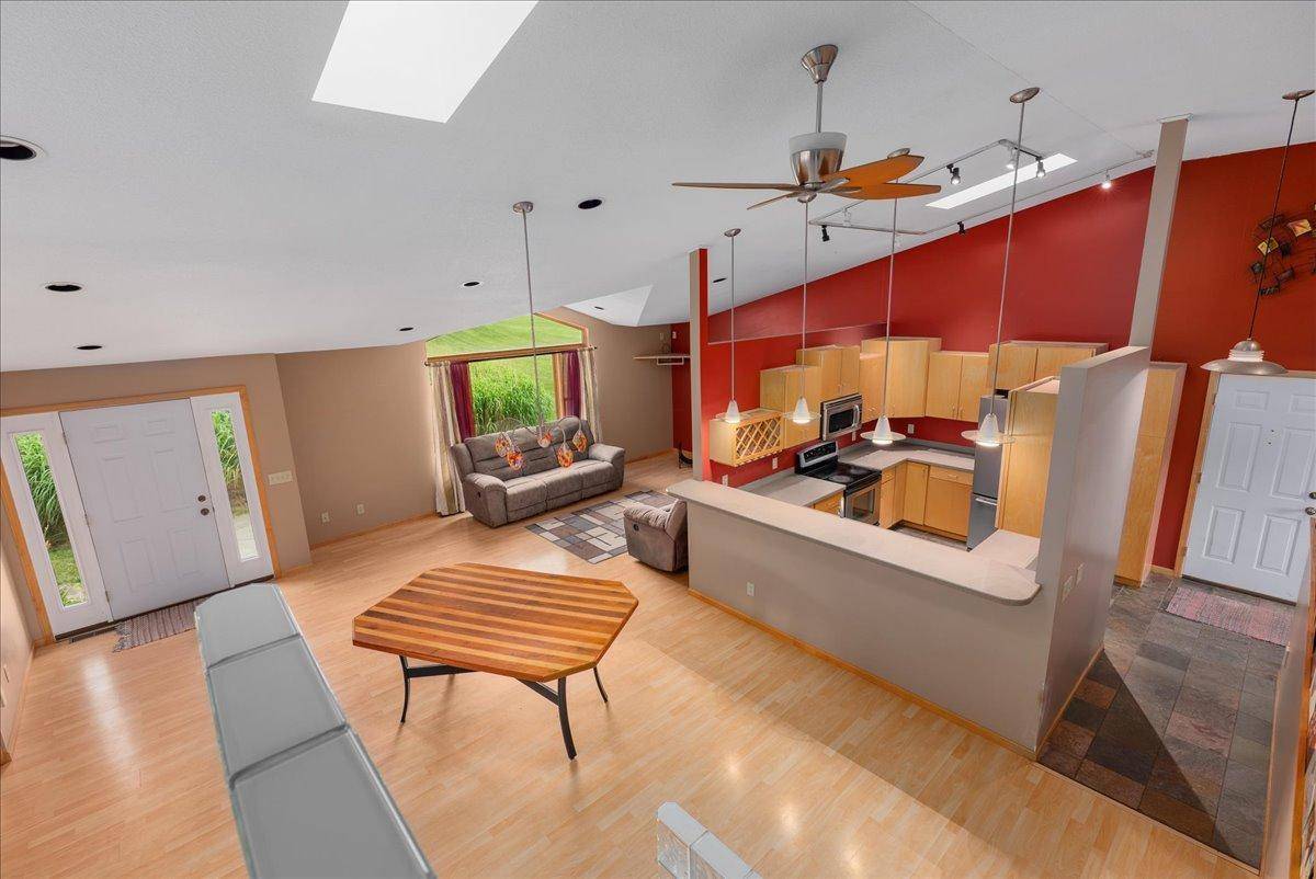 Warren Twp, WI 54023,811 130th ST