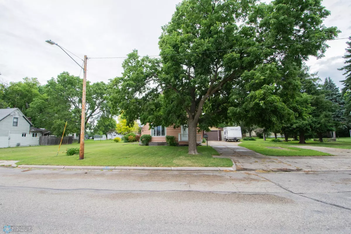 Ada, MN 56510,316 W 4th AVE S