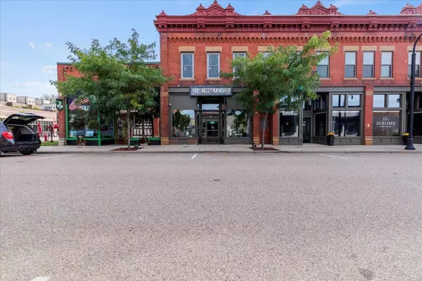 137 Bridge AVE E, Delano, MN 55328