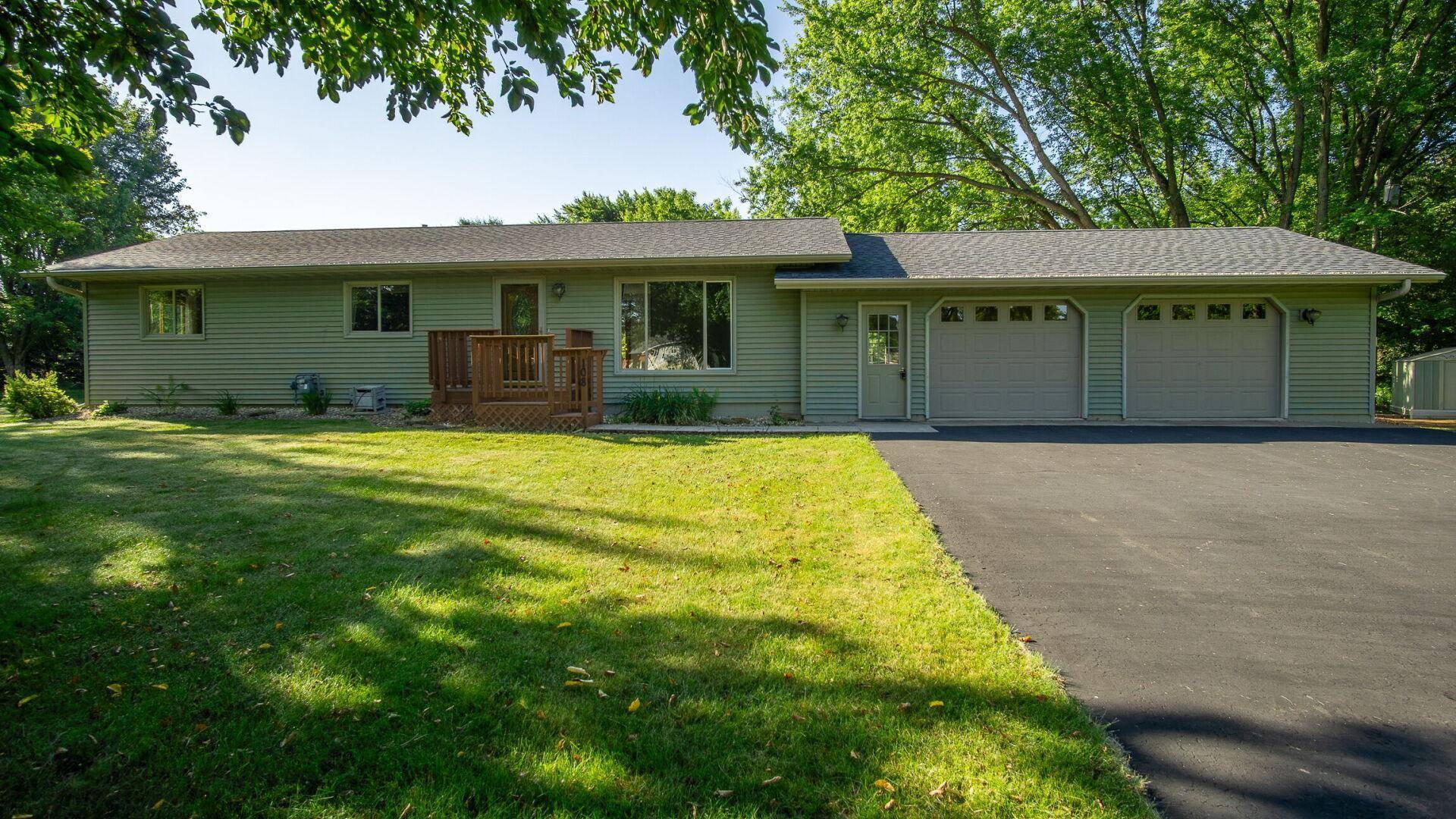 108 Viking DR, Colfax, WI 54730