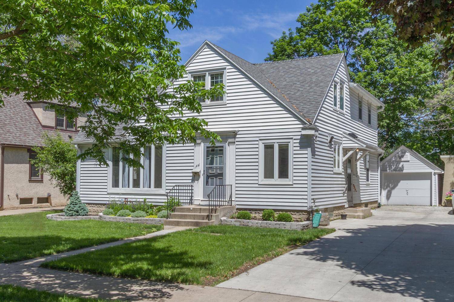 1331 2nd ST NW, Rochester, MN 55901