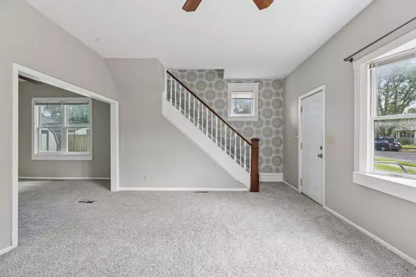 South Saint Paul, MN 55075,223 8th AVE S