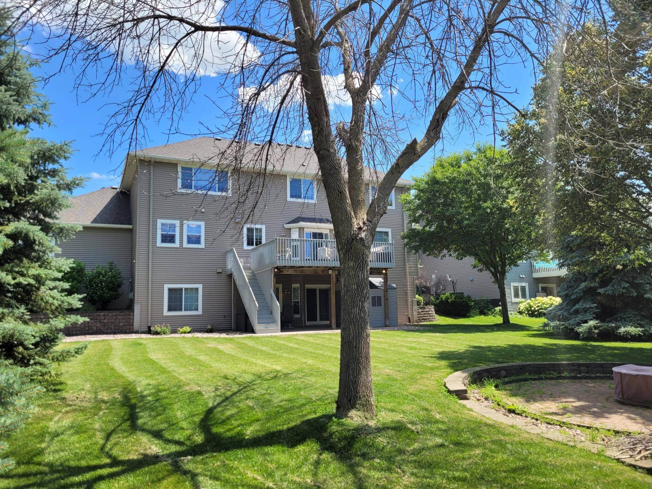 Cottage Grove, MN 55016,6352 Highland Hills BLVD S
