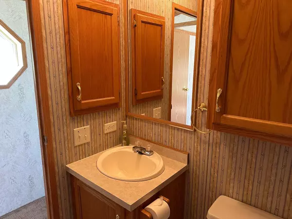 Stewartville, MN 55976,509 22 1/2 ST NW