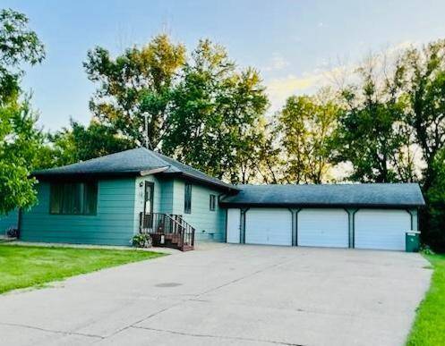 741 Main ST, Tracy, MN 56175