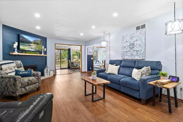 Apple Valley, MN 55124,5419 Upper 147th ST W