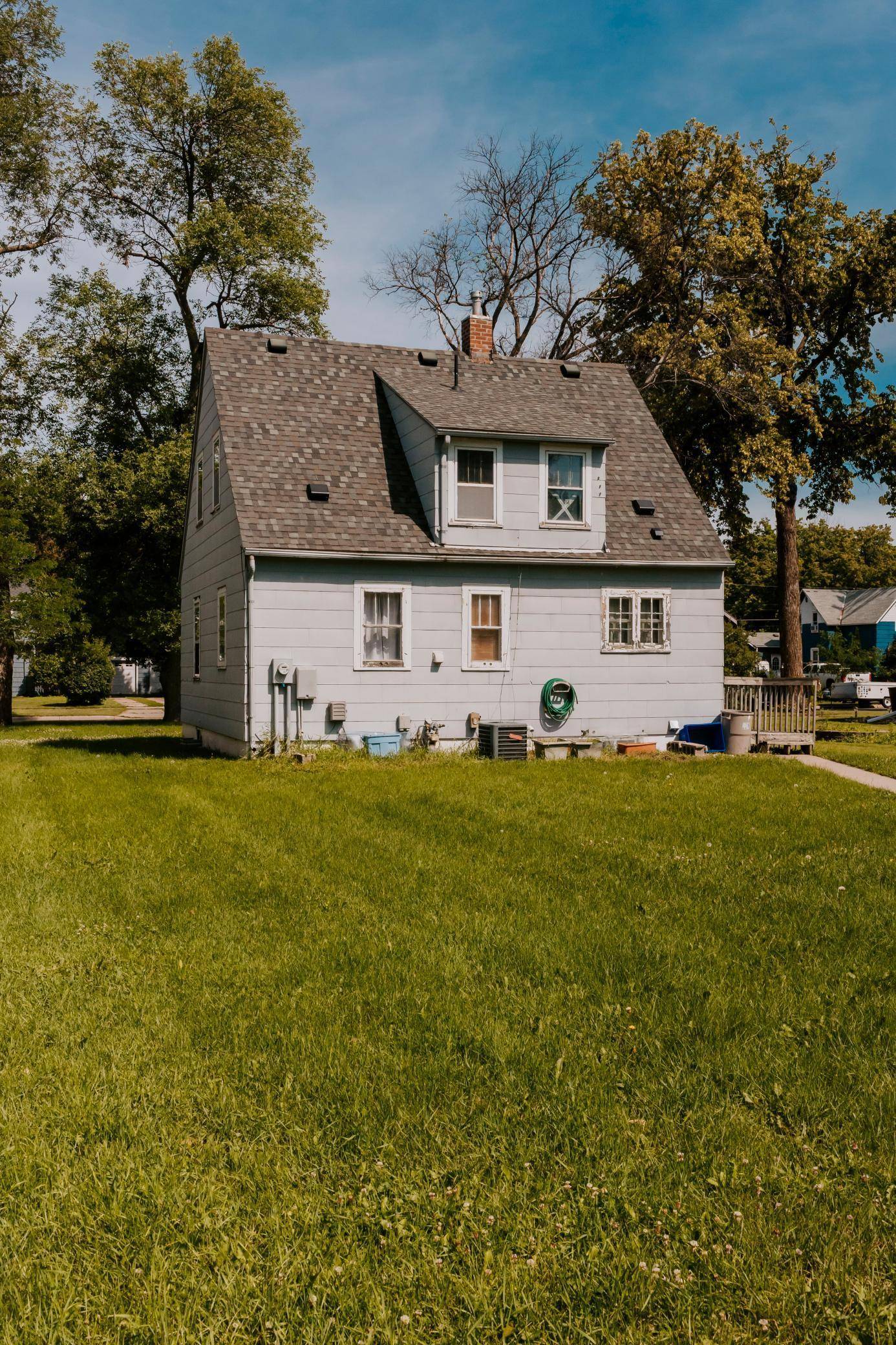 Morris, MN 56267,311 W 9th ST