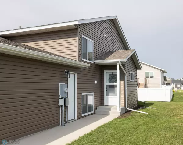 Mapleton, ND 58059,34 Cedar DR