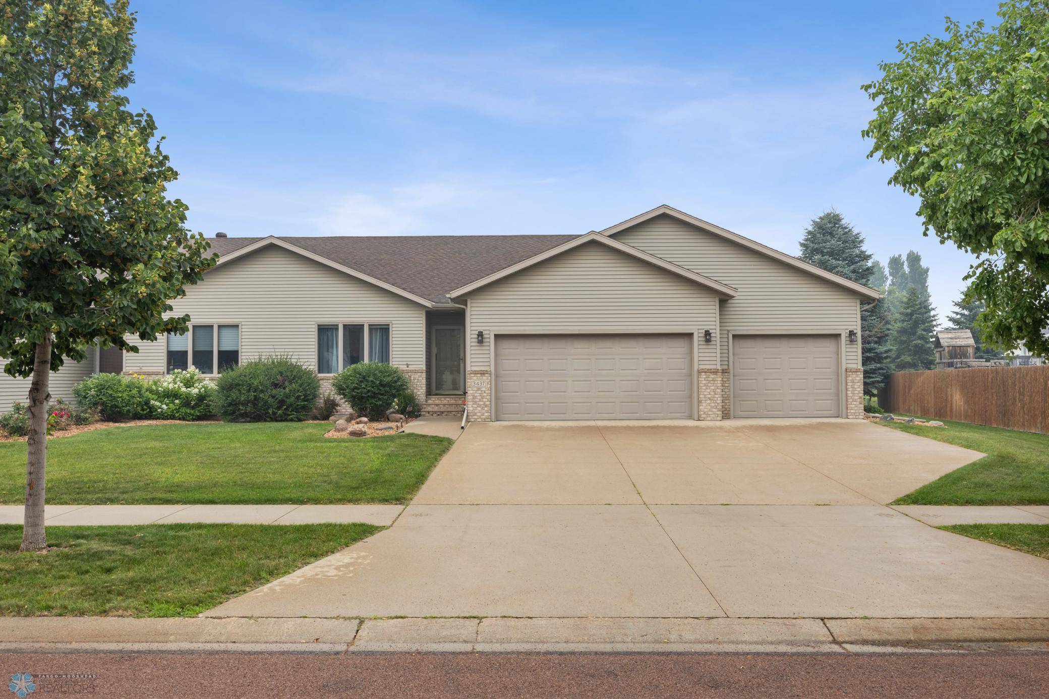 3437 26th AVE S, Fargo, ND 58103