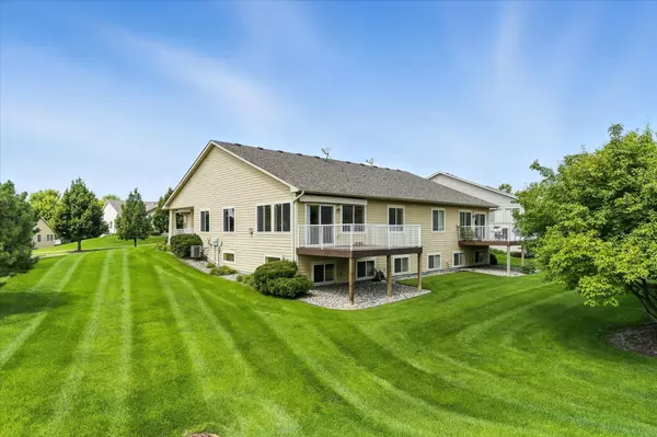 Victoria, MN 55386,1581 Alphon DR