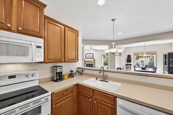 Victoria, MN 55386,1581 Alphon DR
