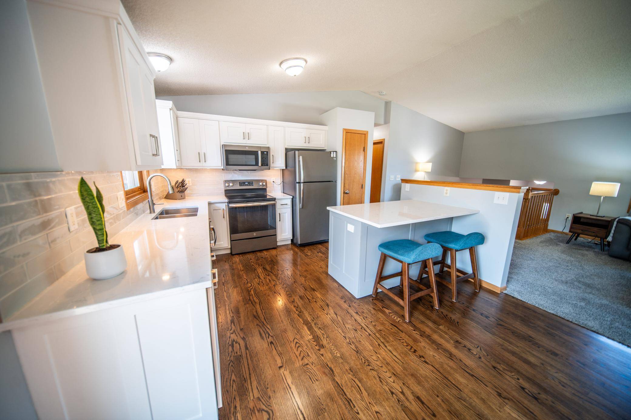 Rochester, MN 55901,724 50th AVE NW