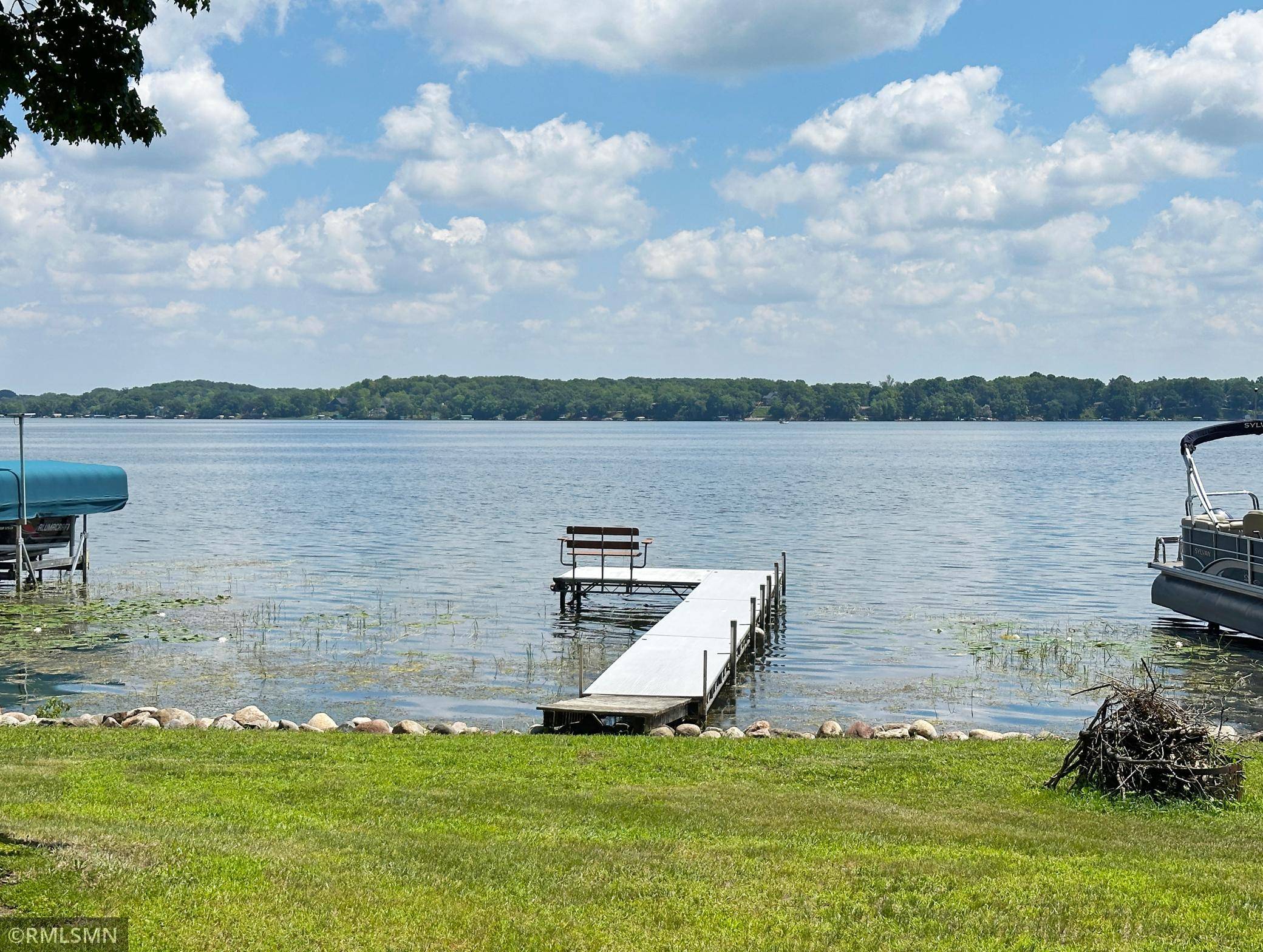 Annandale, MN 55302,11436 Hoyer AVE NW