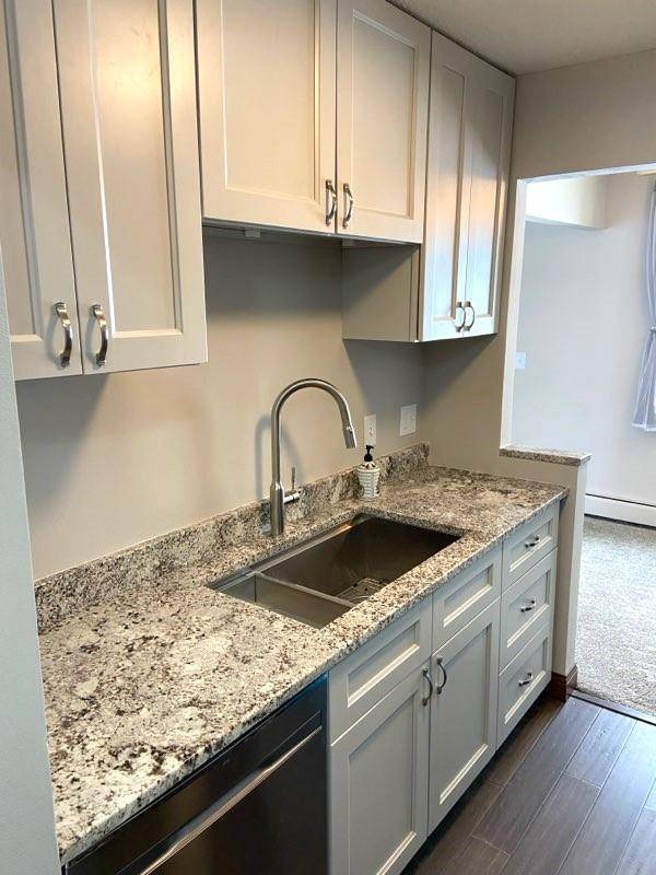 Mound, MN 55364,4363 Wilshire BLVD #302