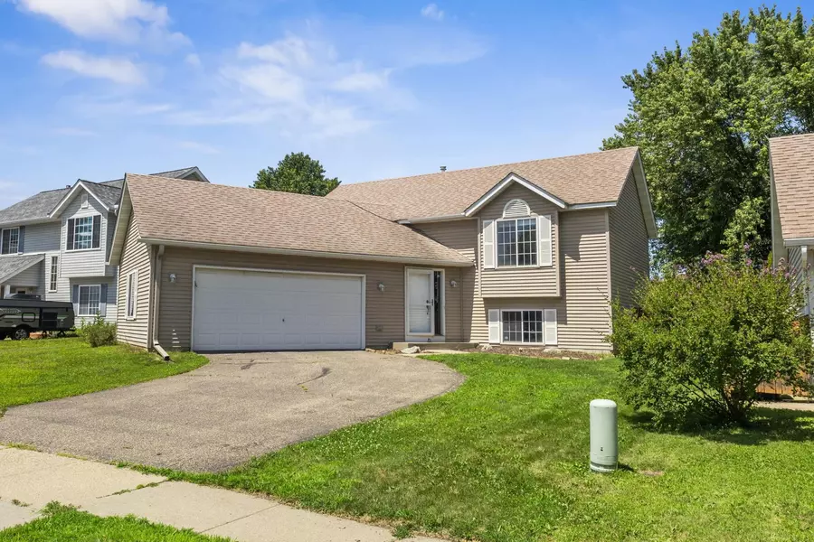 1317 Elm ST, Farmington, MN 55024