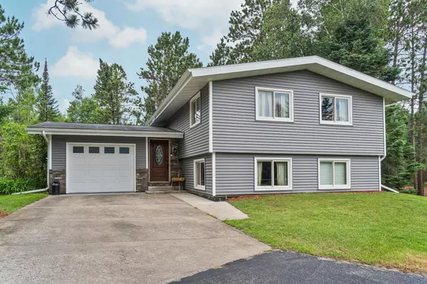 Bemidji, MN 56601,806 Lakewood DR NW