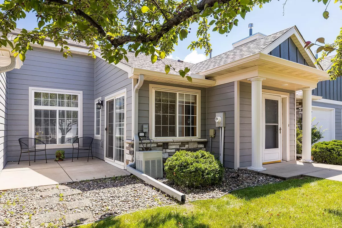 Woodbury, MN 55125,9726 Moonbeam LN