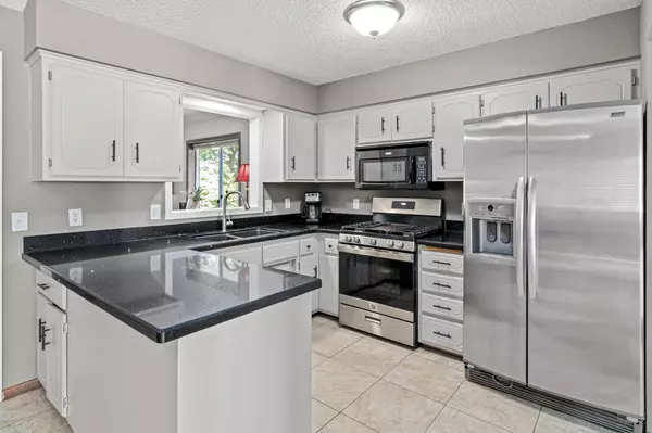 Shoreview, MN 55126,5569 Asbury ST