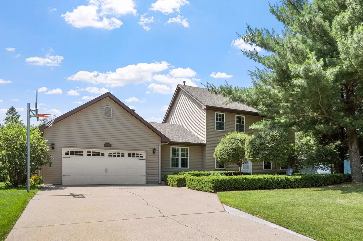 Andover, MN 55304,13355 E Marigold CT