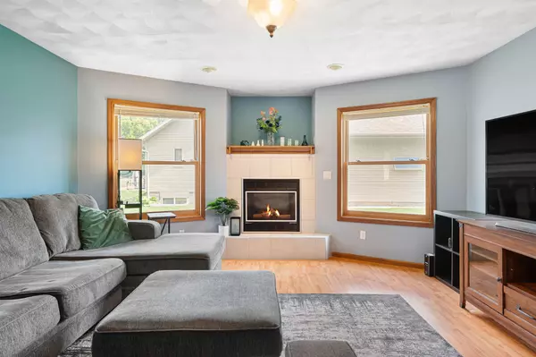 Owatonna, MN 55060,1299 Bellflower LN NE