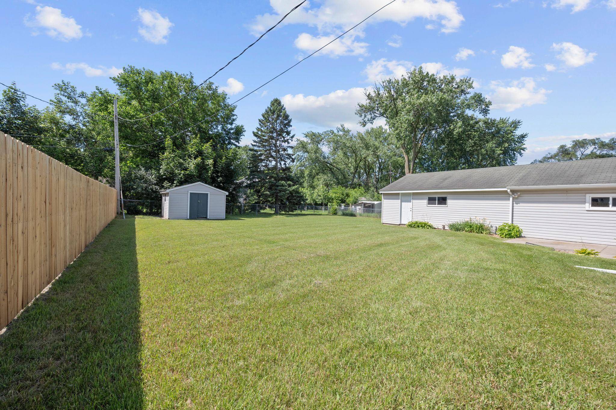 New Brighton, MN 55112,2083 Sunnyside TER