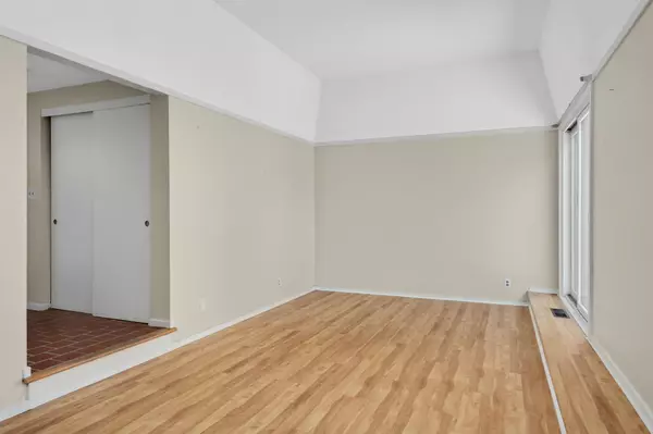 Edina, MN 55435,6401 Colony WAY #1D