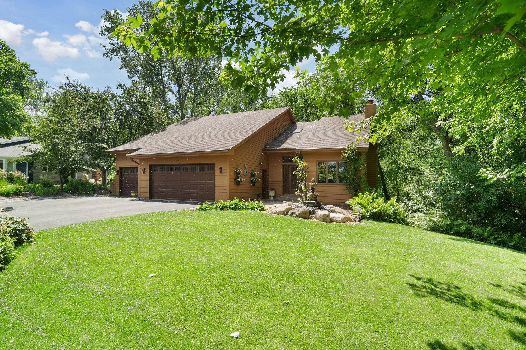 14451 Wellington RD, Minnetonka, MN 55391
