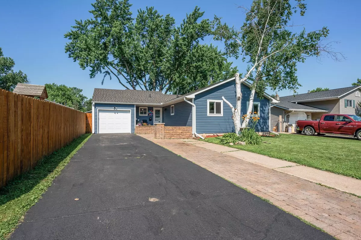 North Saint Paul, MN 55109,1959 Northwood DR