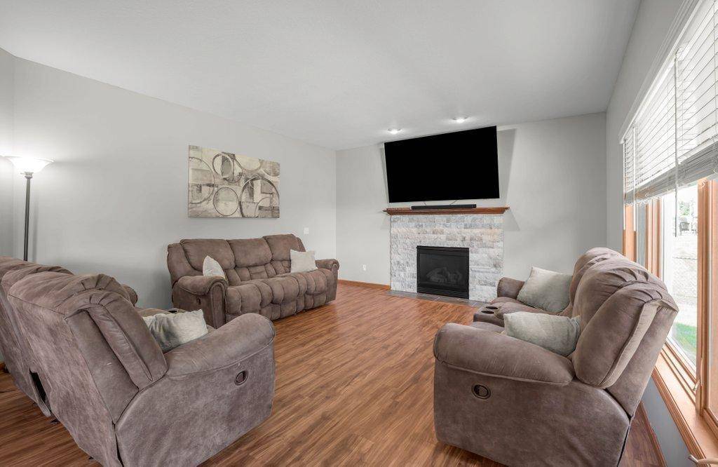 Elk River, MN 55330,10695 184th AVE NW