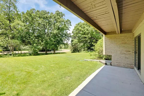 Minnetonka, MN 55343,5643 Green Circle DR #107