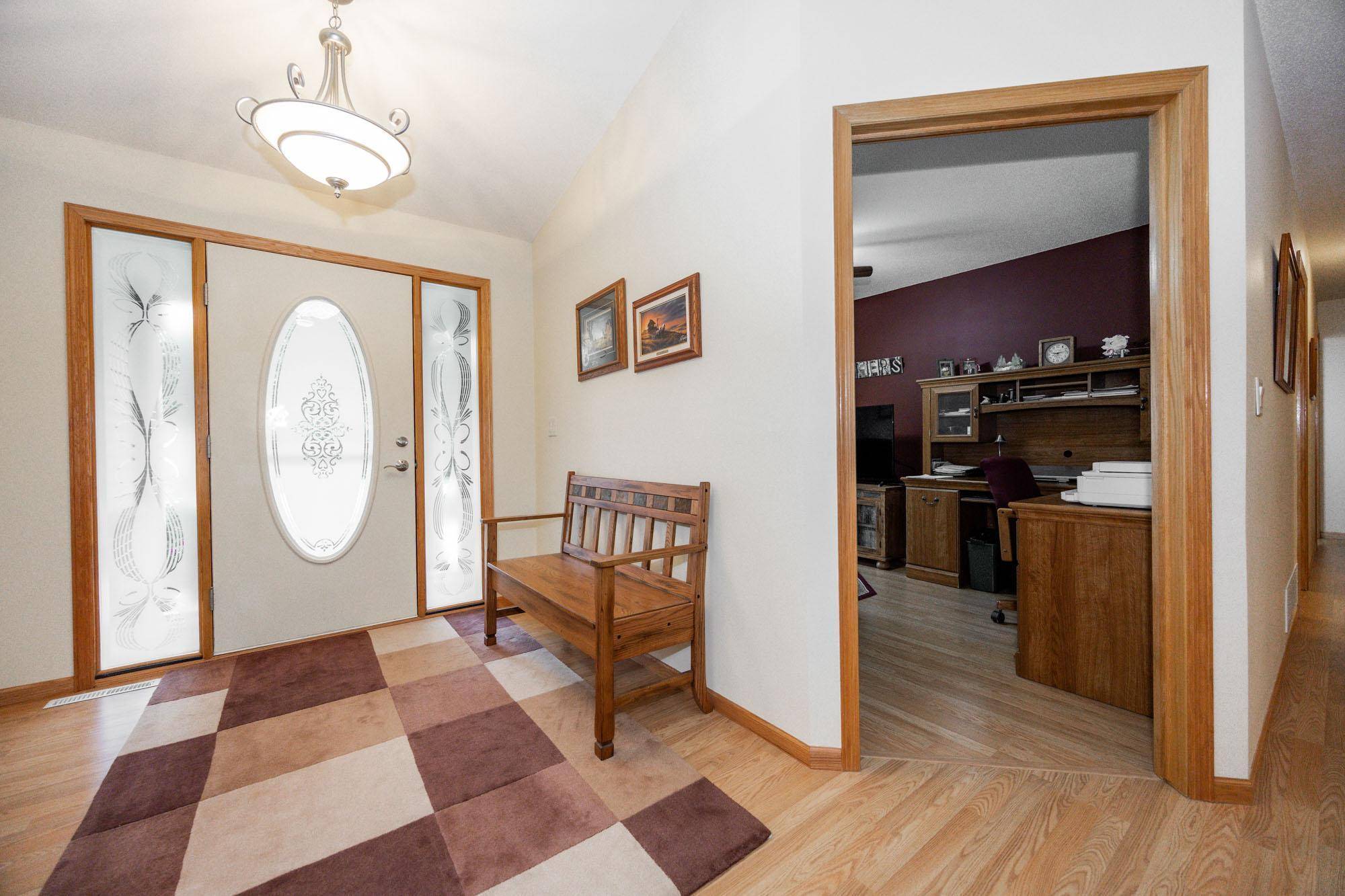 Detroit Lakes, MN 56501,1049 Timber DR
