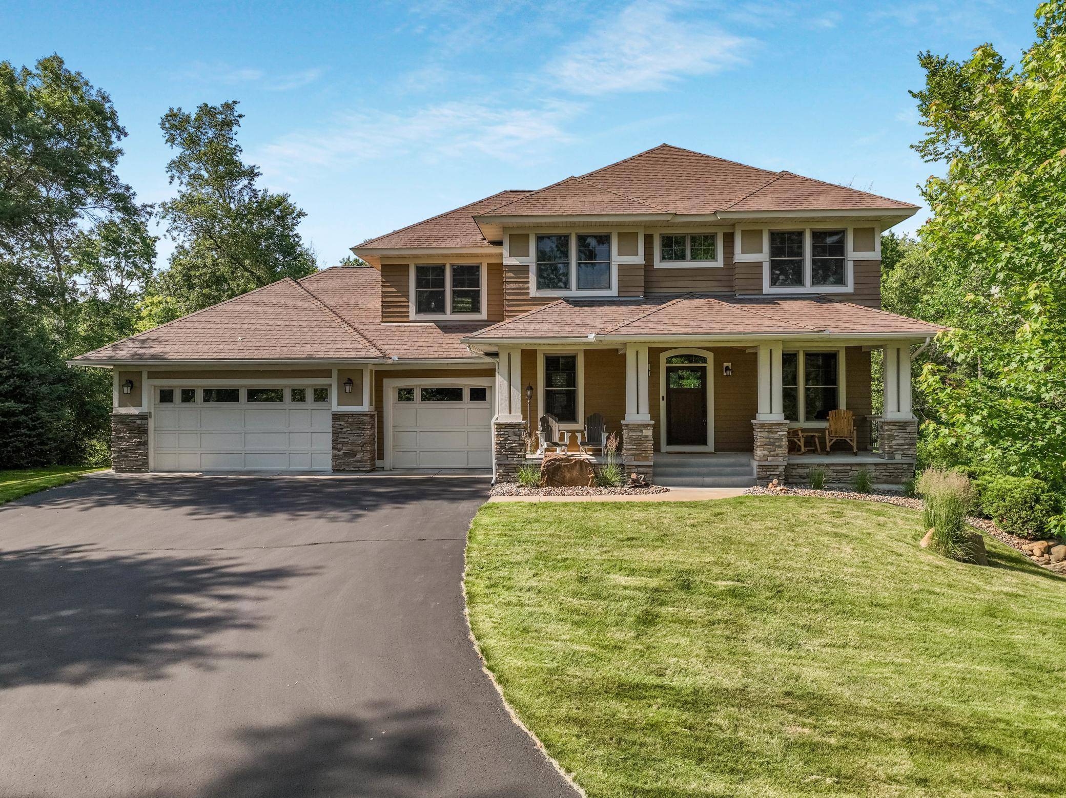 860 Prairie Meadows DR, Hudson, WI 54016