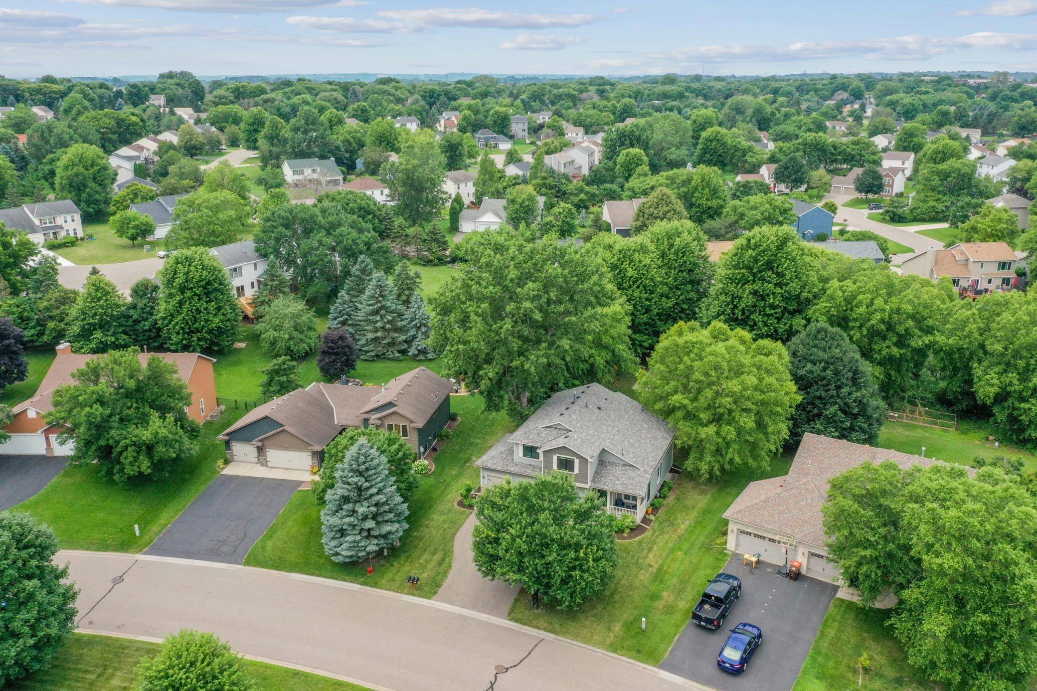 Woodbury, MN 55125,3170 Meadow Brook DR