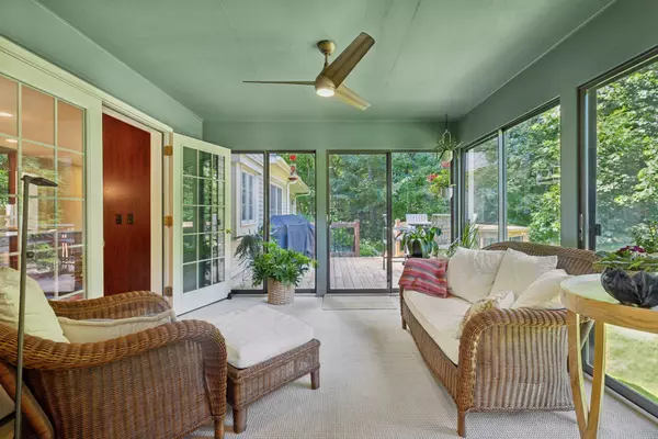 Minnetonka, MN 55345,18500 Beaverwood RD