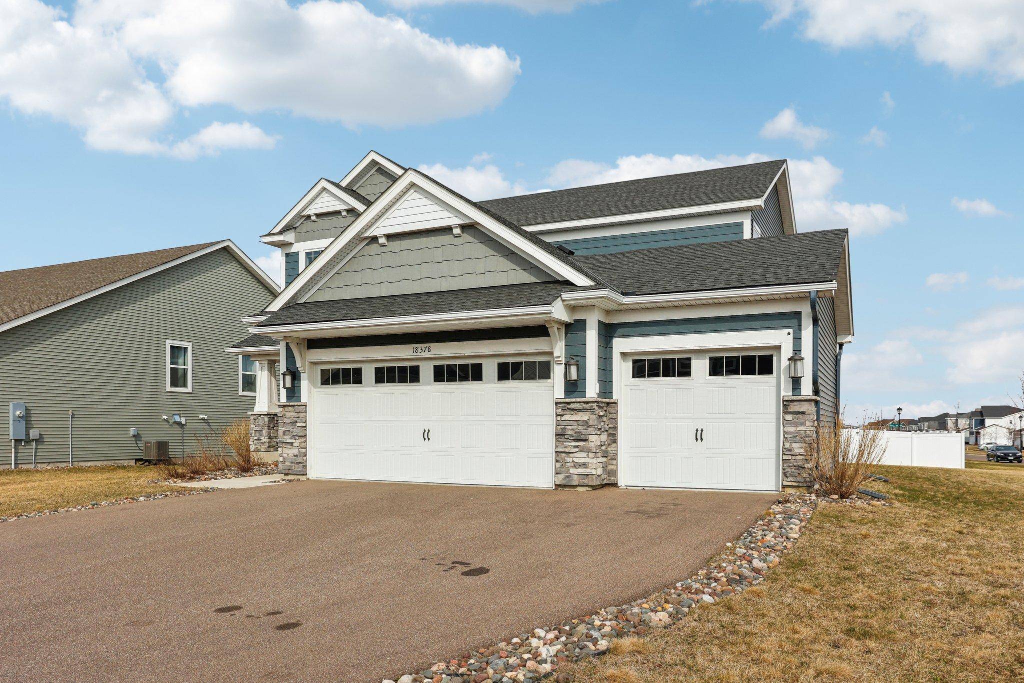 Lakeville, MN 55044,18378 Grasshopper DR