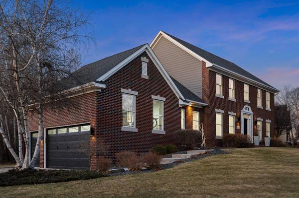 16500 Irwindale WAY, Lakeville, MN 55044
