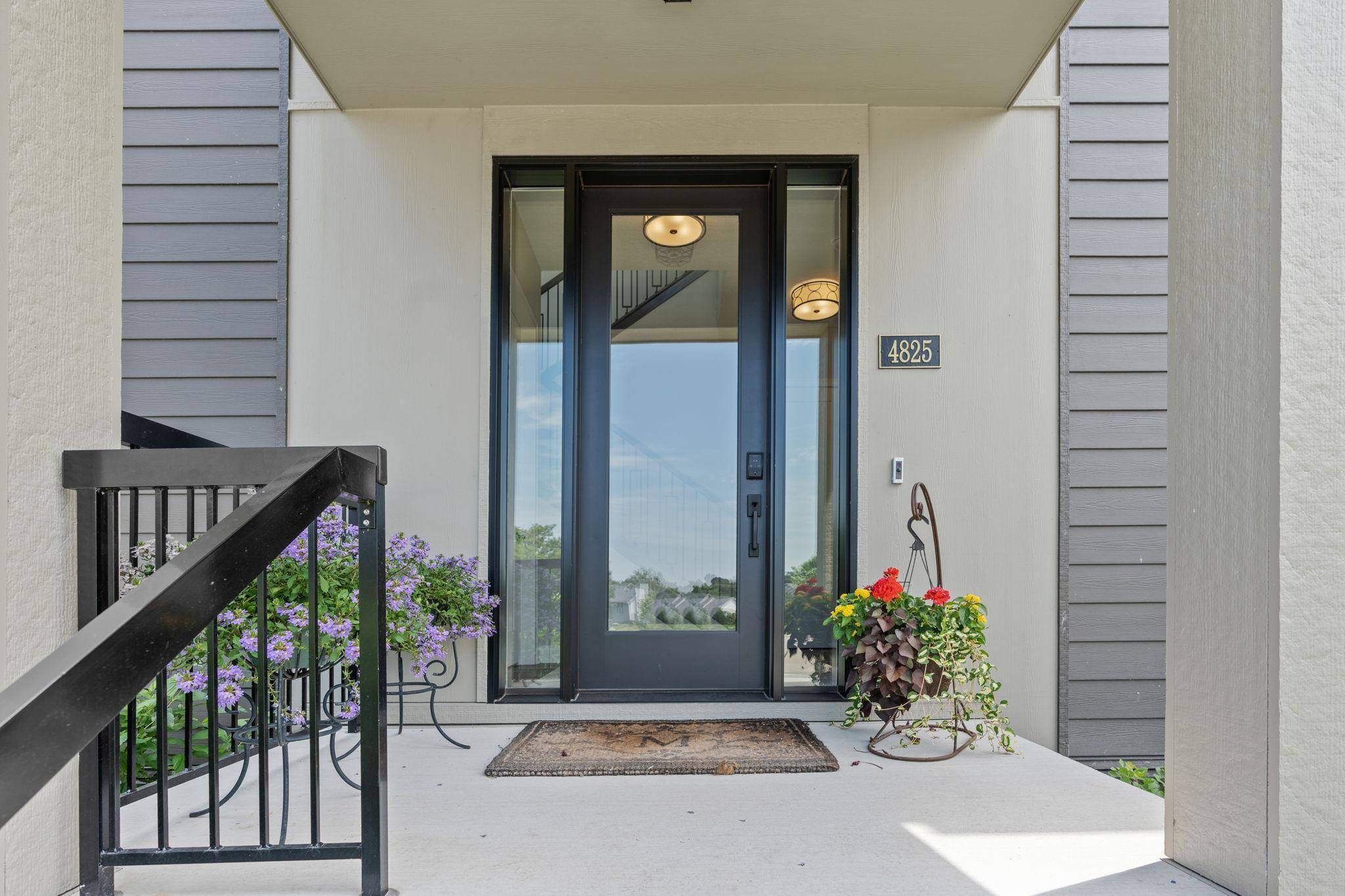 Savage, MN 55378,4825 Linden Cove LN #11