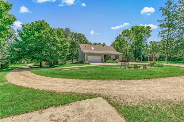 New London, MN 56273,316 Ash ST SE