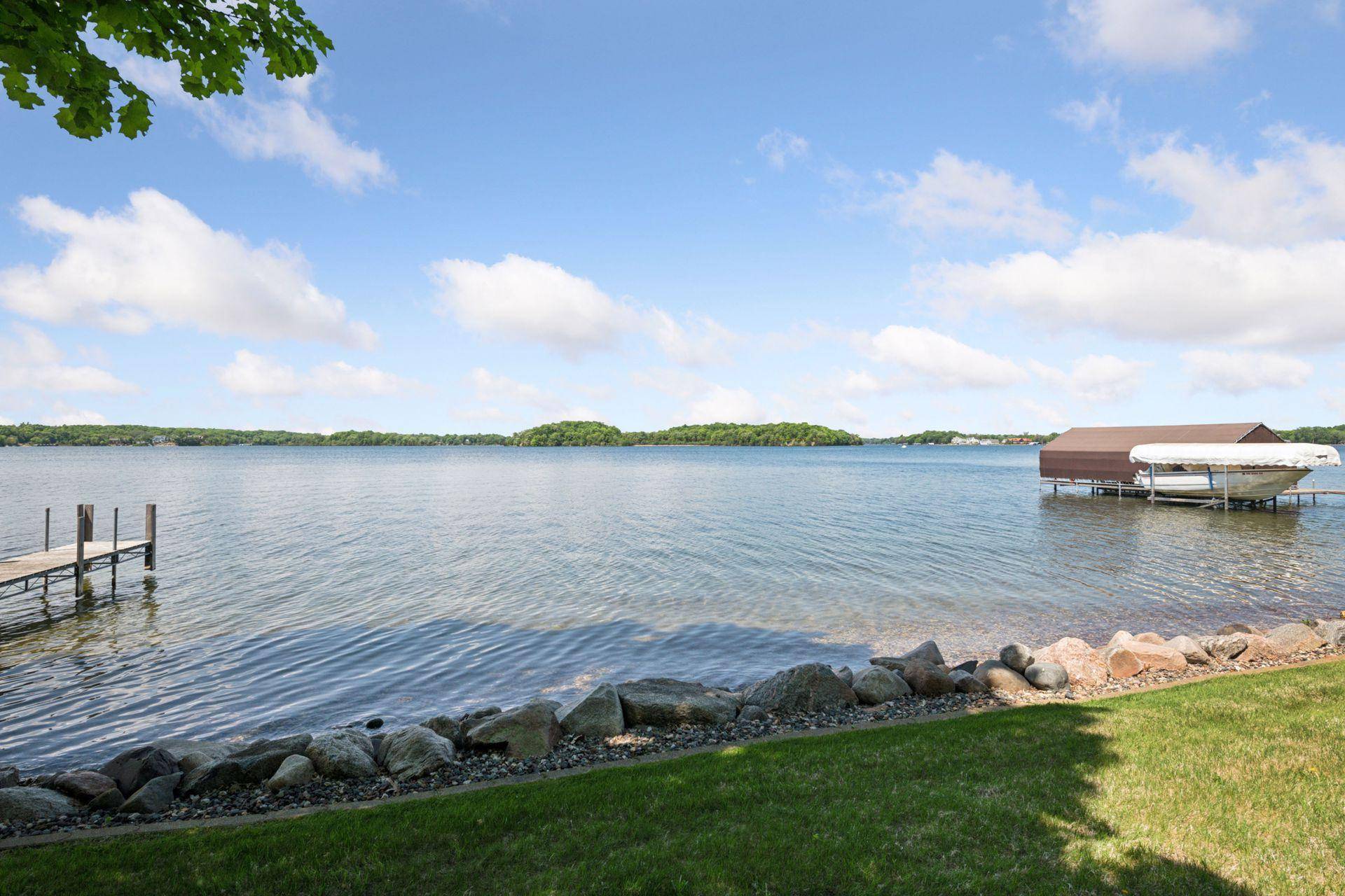 28235 Boulder Cir, Shorewood, MN 55331