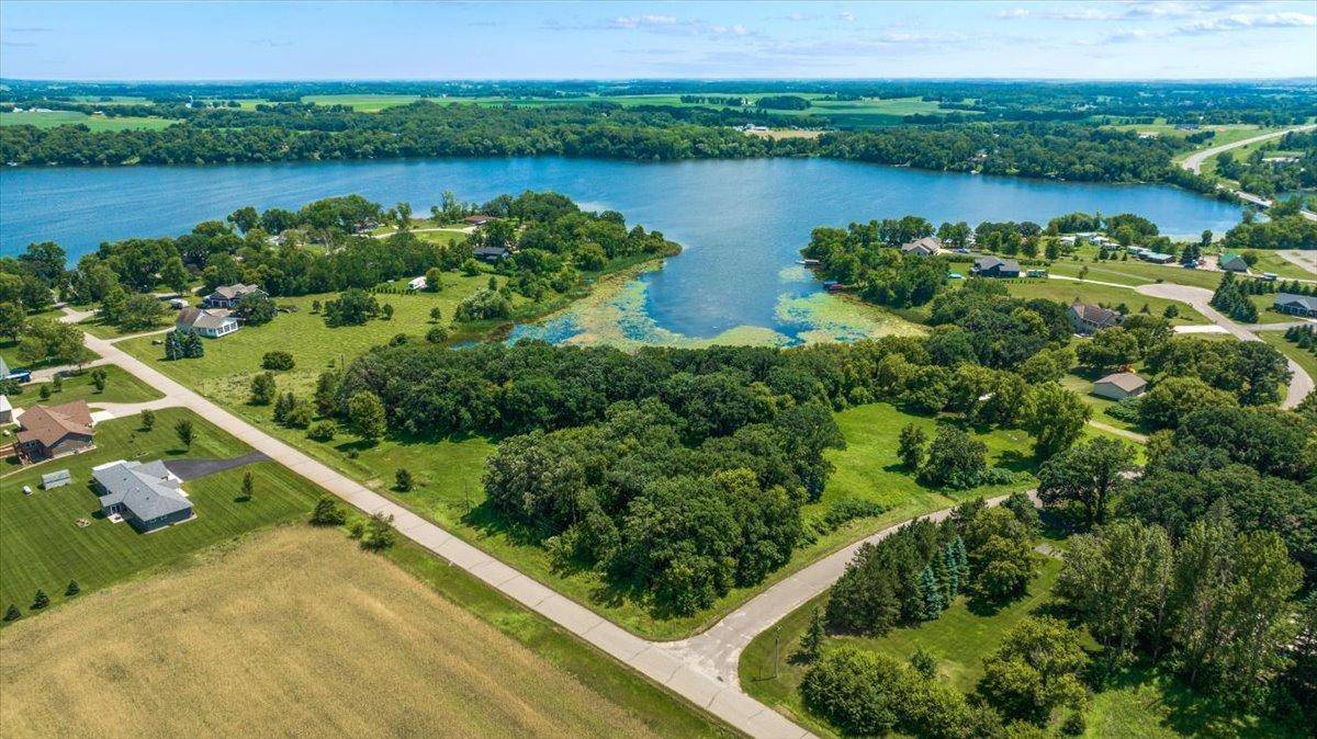 Sauk Centre, MN 56378,39773 444th ST