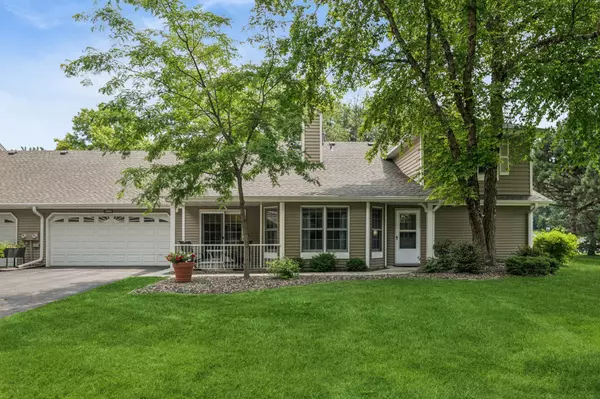 14764 Oak Run LN, Burnsville, MN 55306