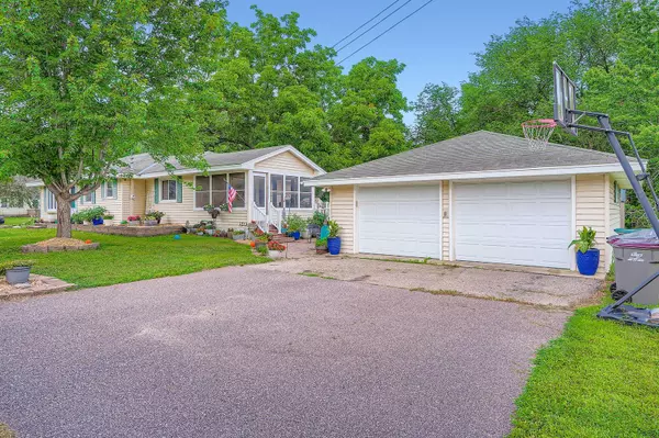Prior Lake, MN 55372,16351 Albany AVE SE