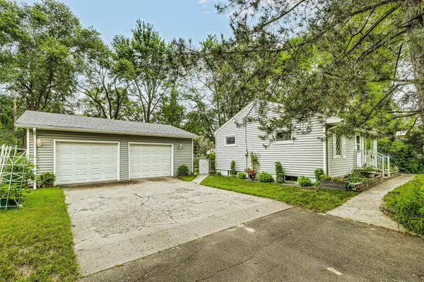 Shoreview, MN 55126,536 County Road J W