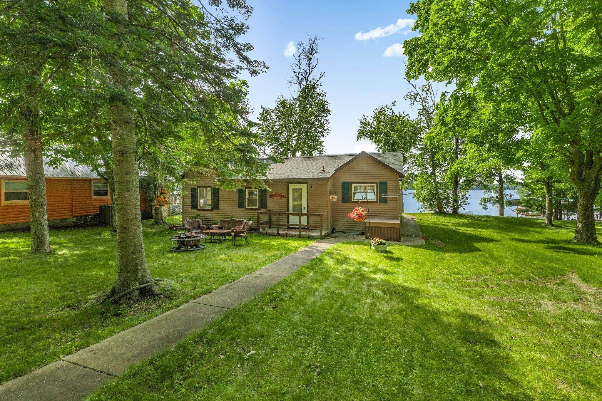 Brainerd, MN 56401,17364 Paradise Shores RD
