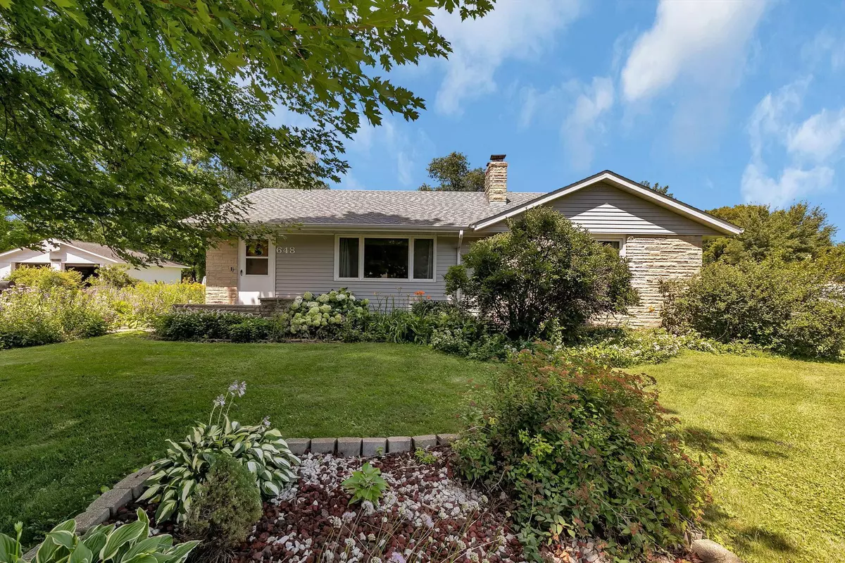 Hutchinson, MN 55350,648 Bluff ST NE