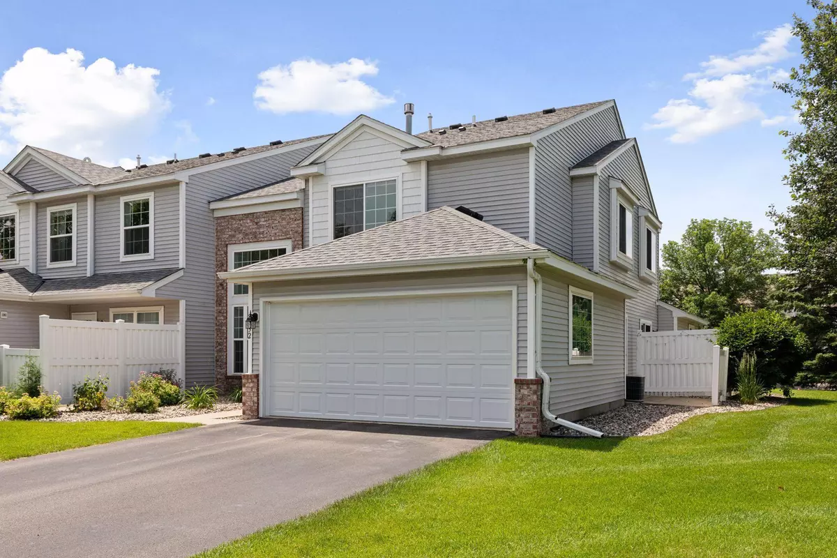Chaska, MN 55318,2732 Wagon Wheel Curve