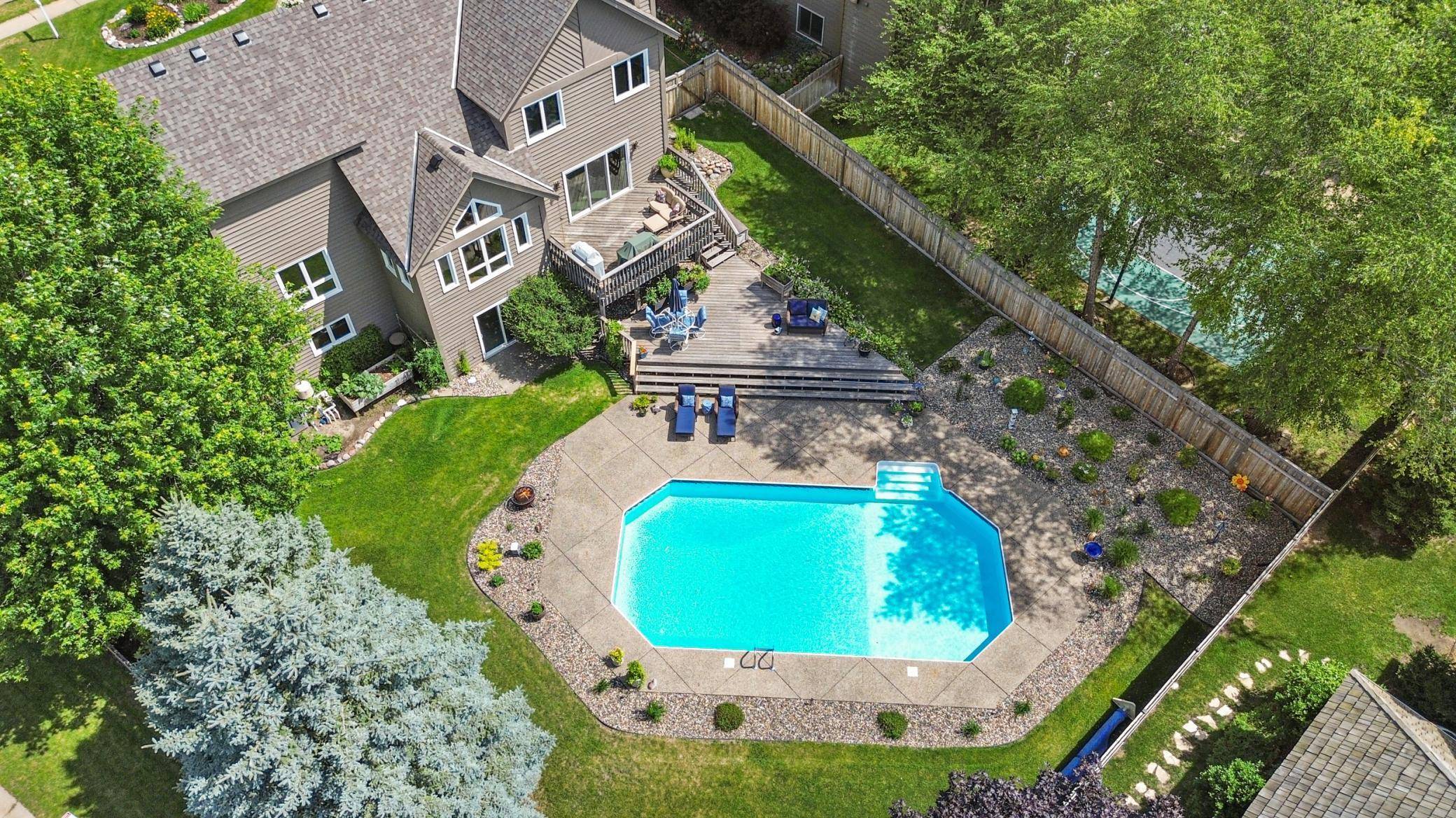 Eden Prairie, MN 55347,11007 Jackson DR
