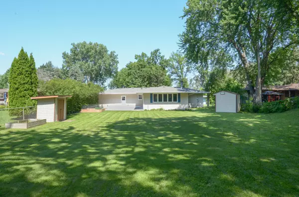 Fridley, MN 55432,5861 Hackmann AVE NE