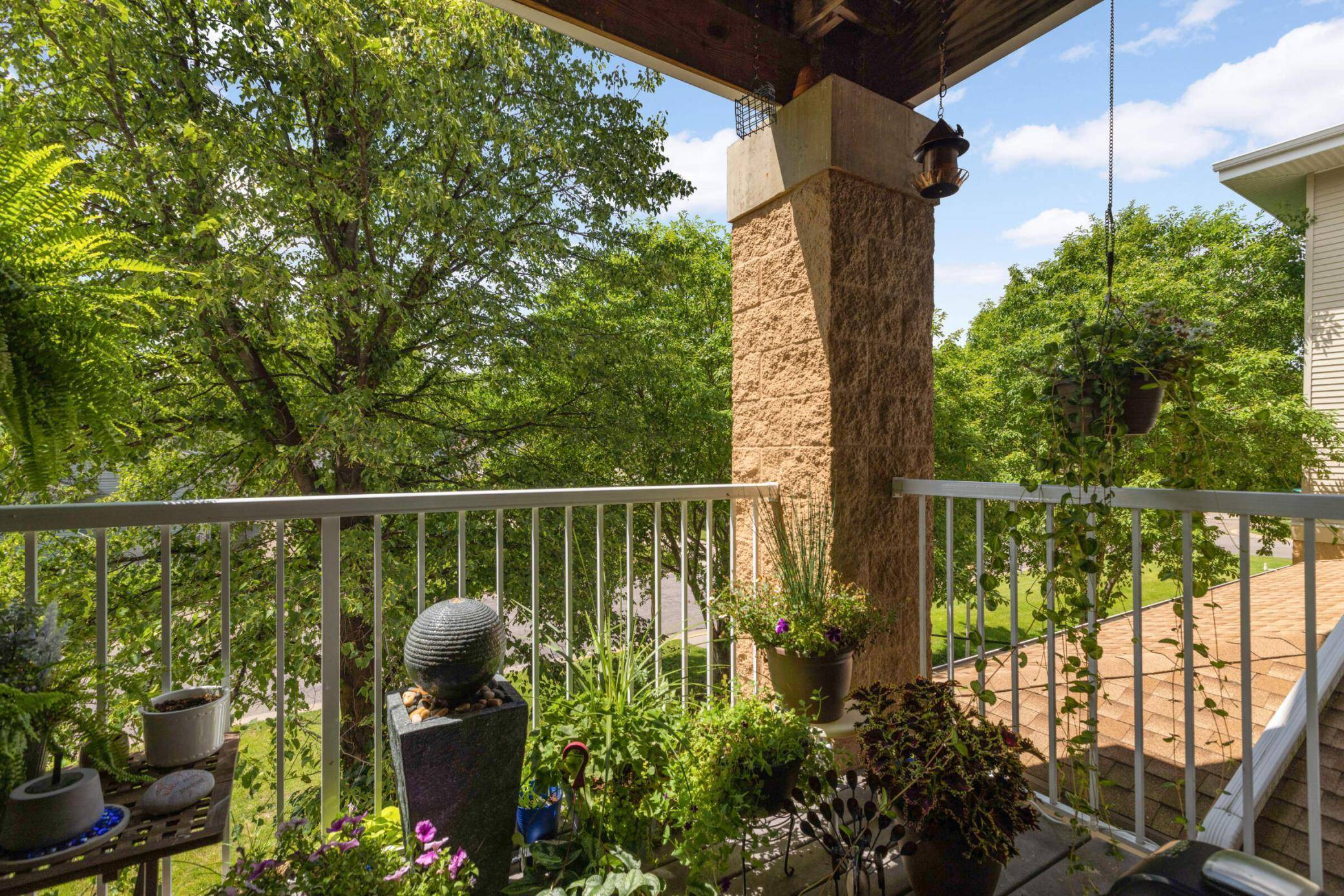 Saint Paul, MN 55117,1600 Arundel ST #204